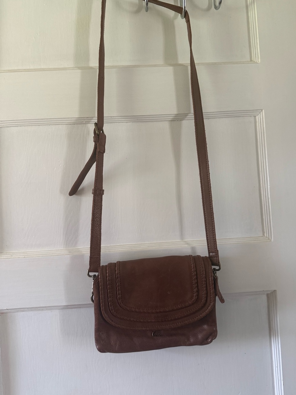 Vintage Leather Women’s Brown Leather Crossbody Bag with Braided Flap